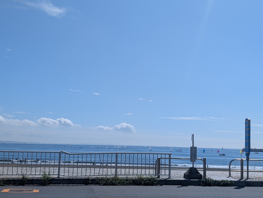 a snap from the enoshima island bridge